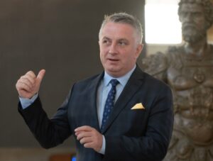 Marius Bostan: Am fost anchetat de Securitate pentru anticomunism, la 17 ani. Nu am colaborat cu ei, nu am turnat pe nimeni!